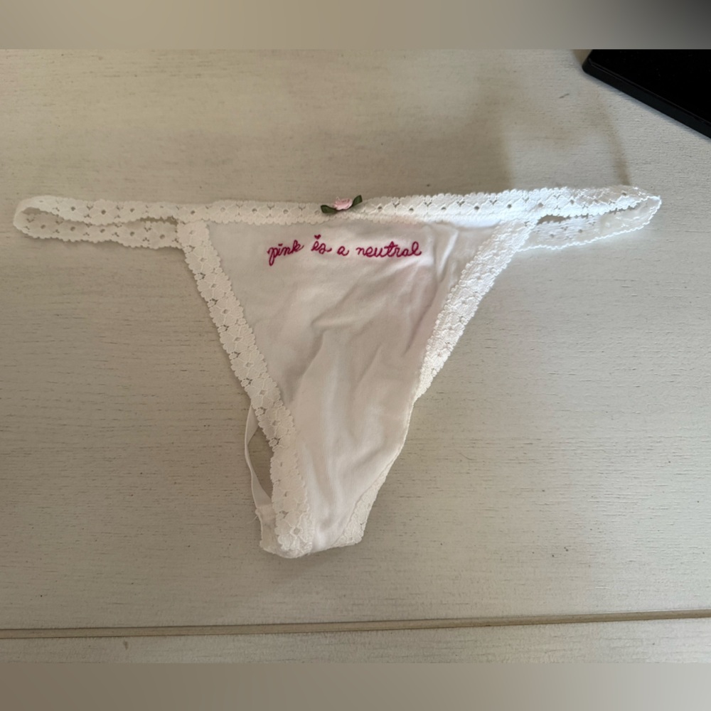 VS PINK LoveShackFancy v string g string thong panty